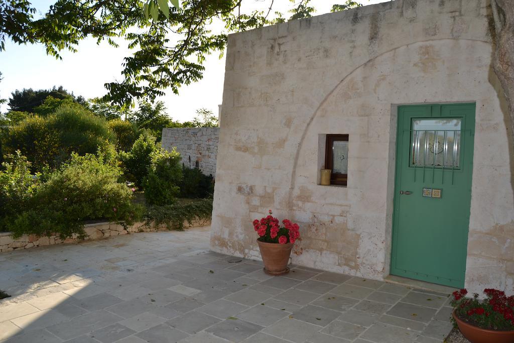 B&B Corte Del Camedrio Cisternino Exteriör bild